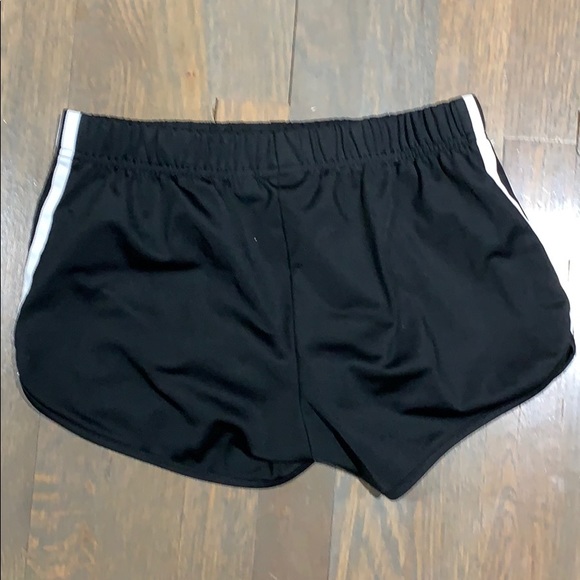 Adidas shorts - Picture 2 of 3